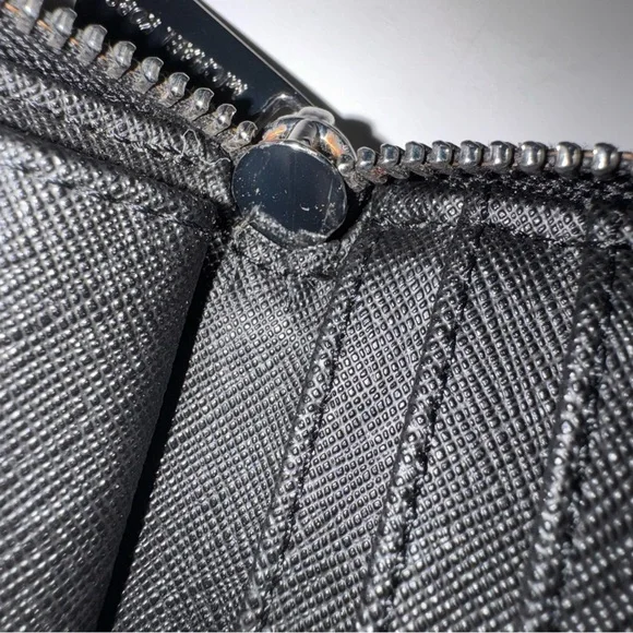 Michael Kors Black Logo Zip Around Leather Wallet - Picture 10 of 12